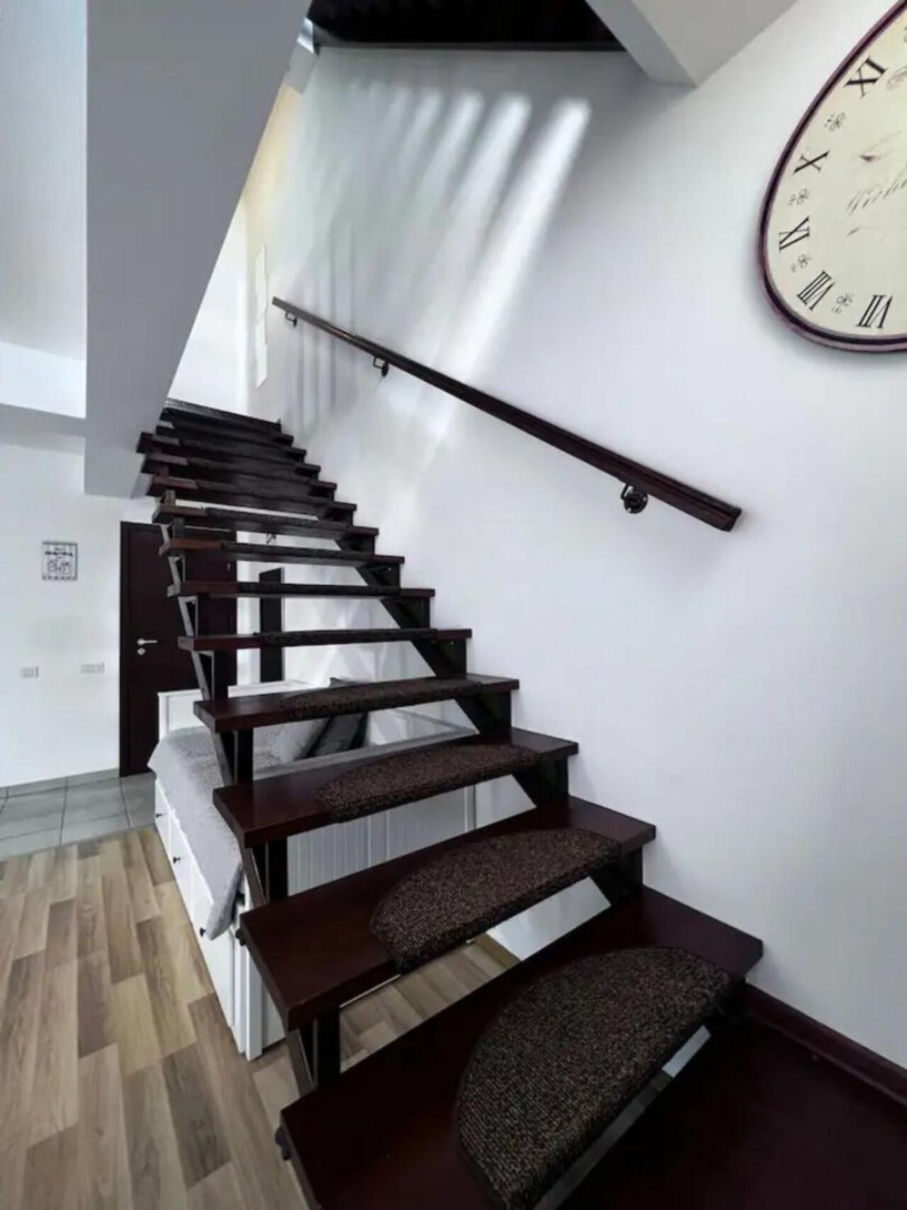 Vila Luminoasa Cu Curte Privata Bukareszt Zewnętrze zdjęcie